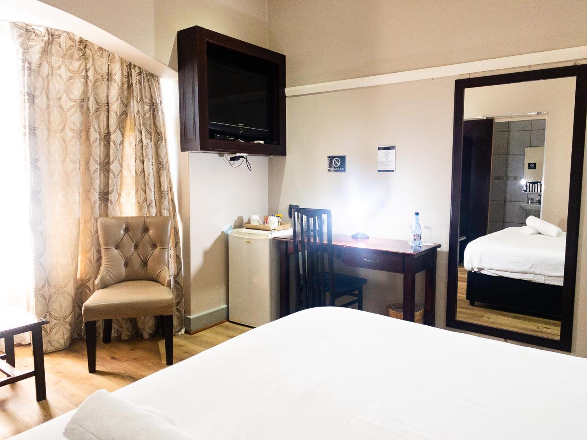 New England Guest House By Ilawu ปีเตอร์มาริตซ์เบิร์ก ภายนอก รูปภาพ