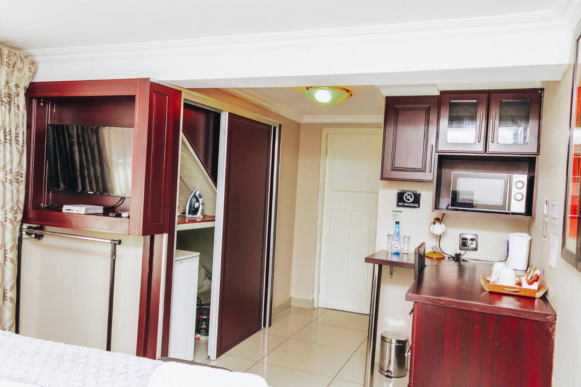 New England Guest House By Ilawu ปีเตอร์มาริตซ์เบิร์ก ภายนอก รูปภาพ